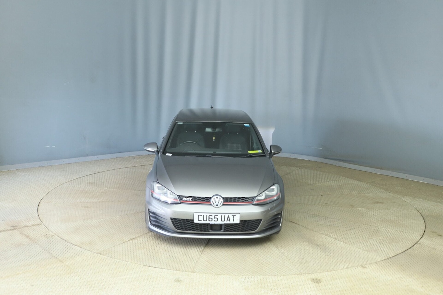 Used Volkswagen Golf 2015 for sale - 78164579: Photo 2