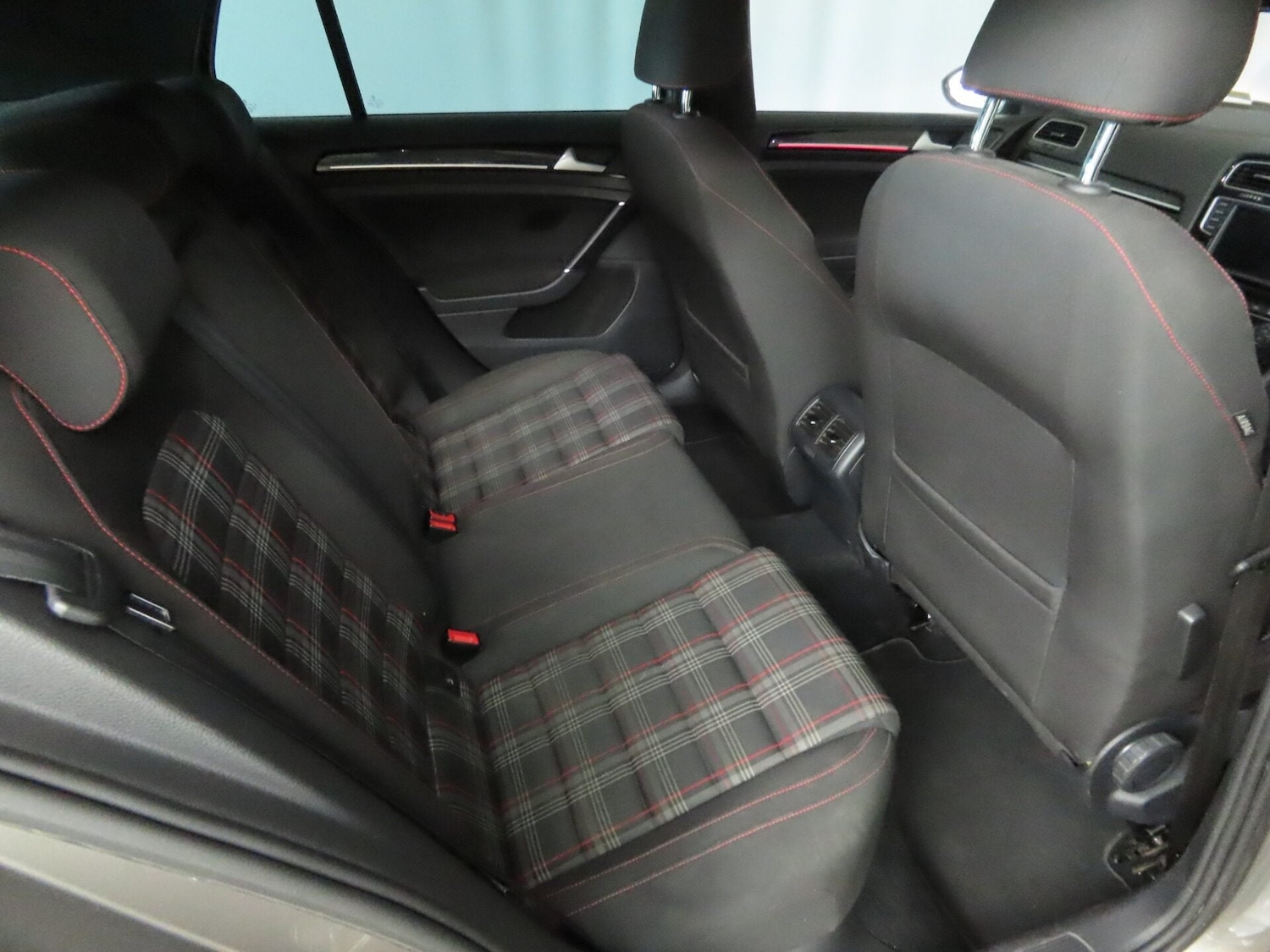 Used Volkswagen Golf 2015 for sale - 78164579: Photo 8