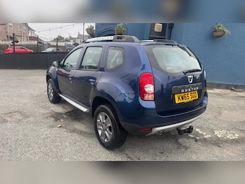 Used Dacia Duster 2015 for sale - 79527288: Photo