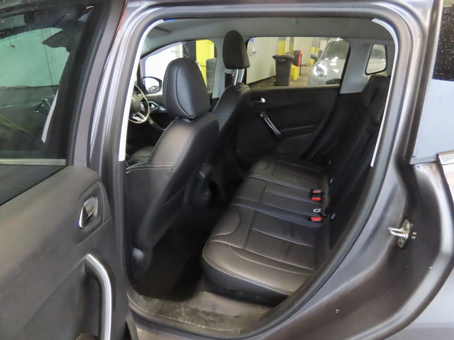 Used Peugeot 2008 2014 for sale - 77605412: Photo 9