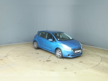 Peugeot 208 feature image