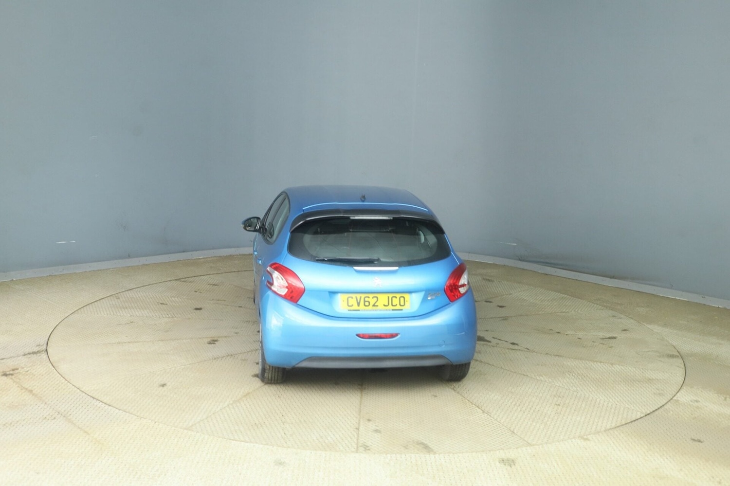 Used Peugeot 208 2012 for sale - 77663574: Photo 4