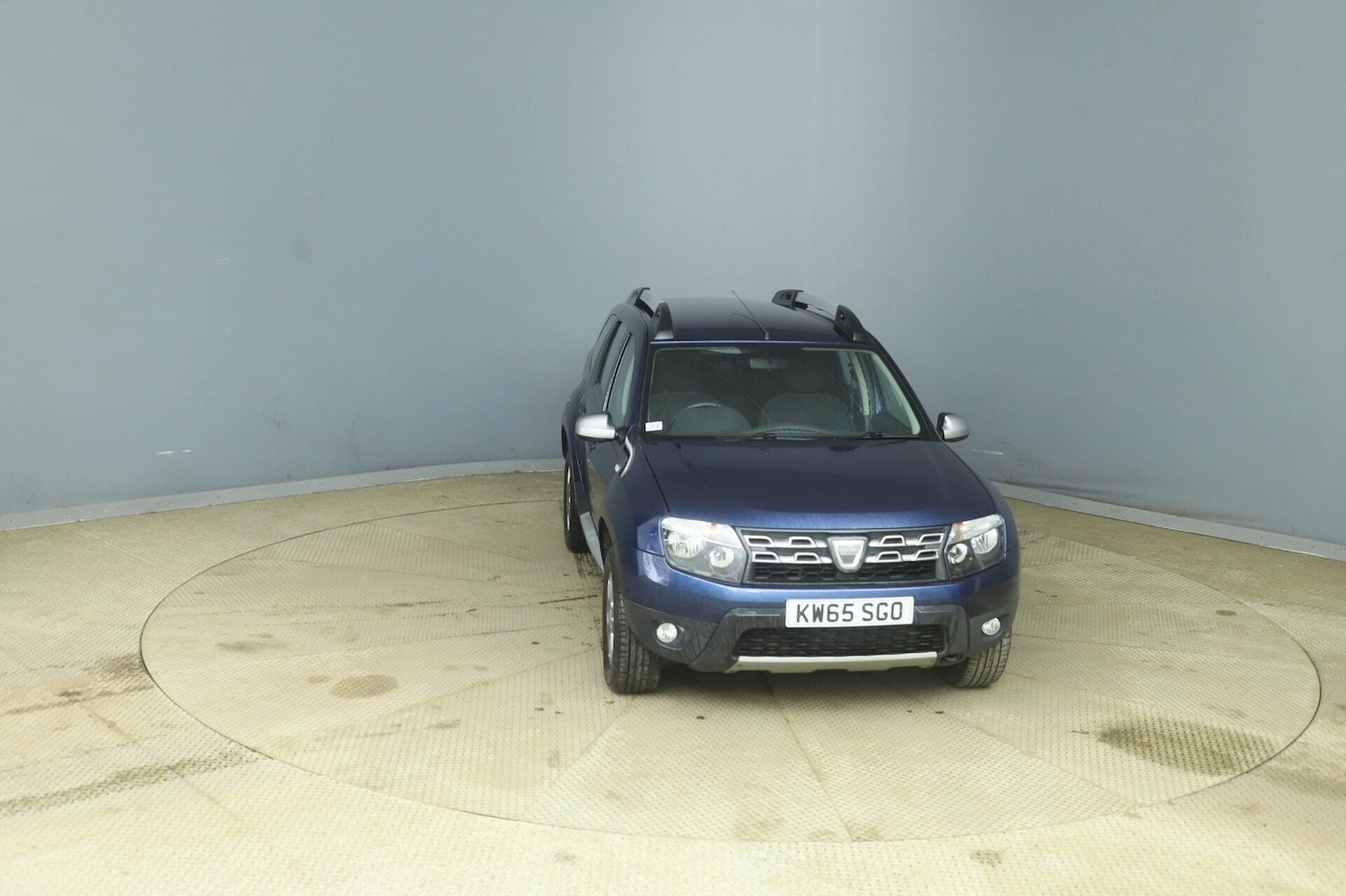 Used Dacia Duster 2015 for sale - 77932768: Photo 2