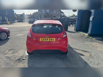 Used Ford Fiesta 2015 for sale - 76275252: Photo 4
