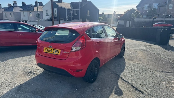 Used Ford Fiesta 2015 for sale - 76275252: Photo 6