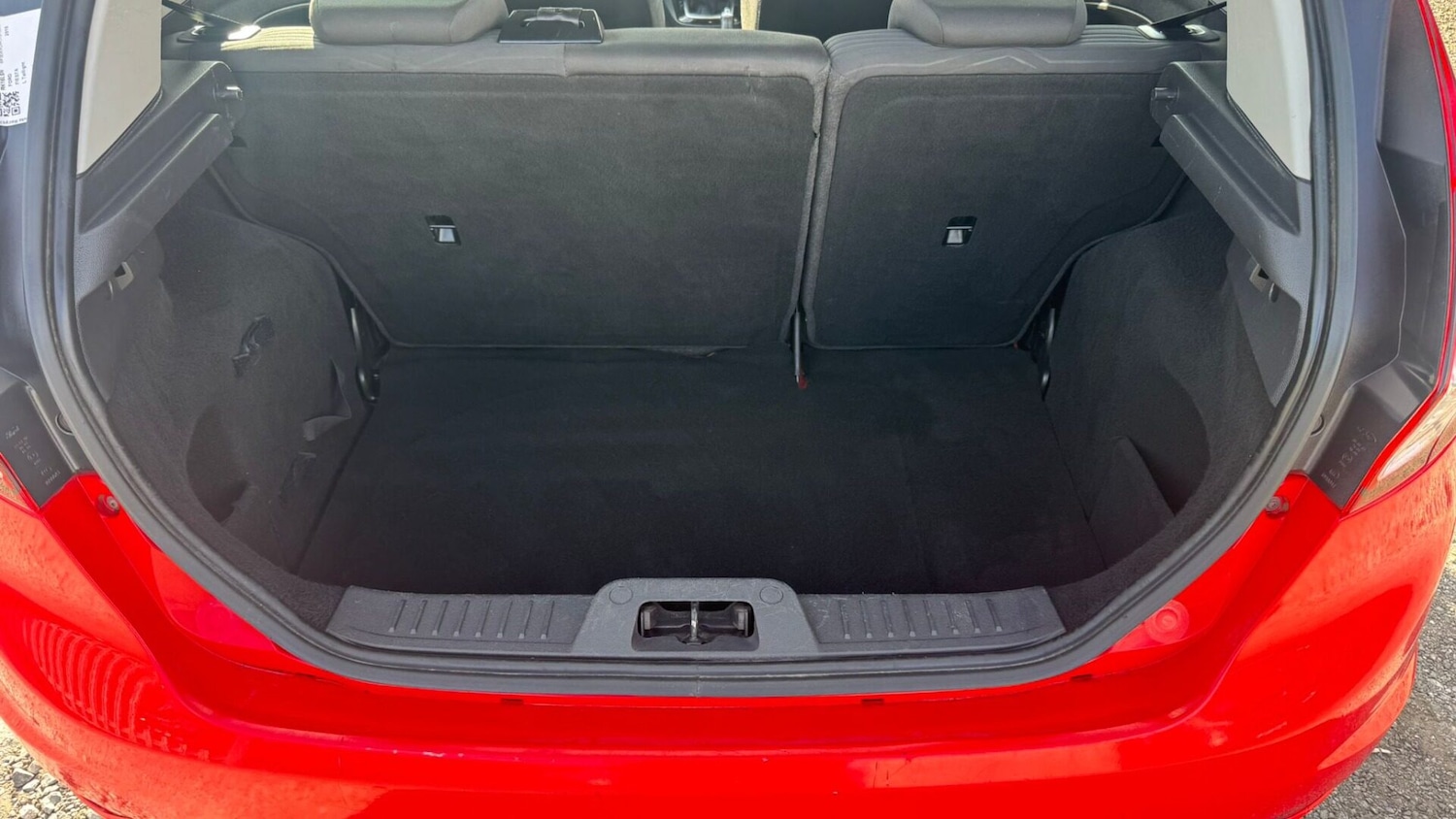 Used Ford Fiesta 2015 for sale - 76275252: Photo 8