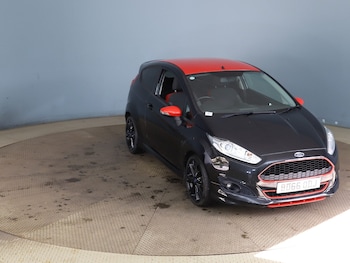 Used Ford Fiesta 2016 for sale - 78313174: Photo