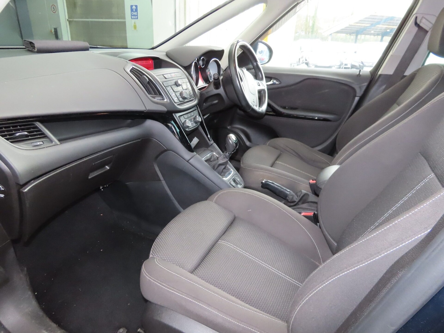 Used Vauxhall Zafira 2015 for sale - 77663563: Photo 11