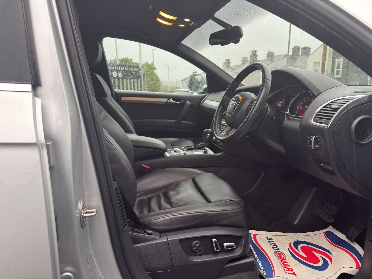 Used Audi Q7 2010 for sale - 76736548: Photo 7