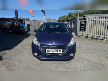 Used Peugeot 208 2012 for sale - 78343536: Photo