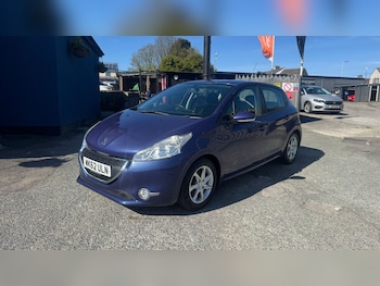 Used Peugeot 208 2012 for sale - 78343536: Photo
