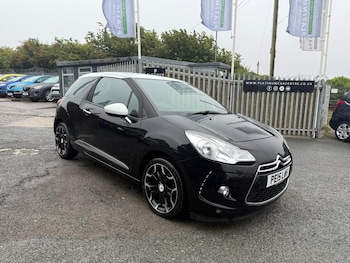 2015 - E-HDI DSTYLE PLUS 3-Door