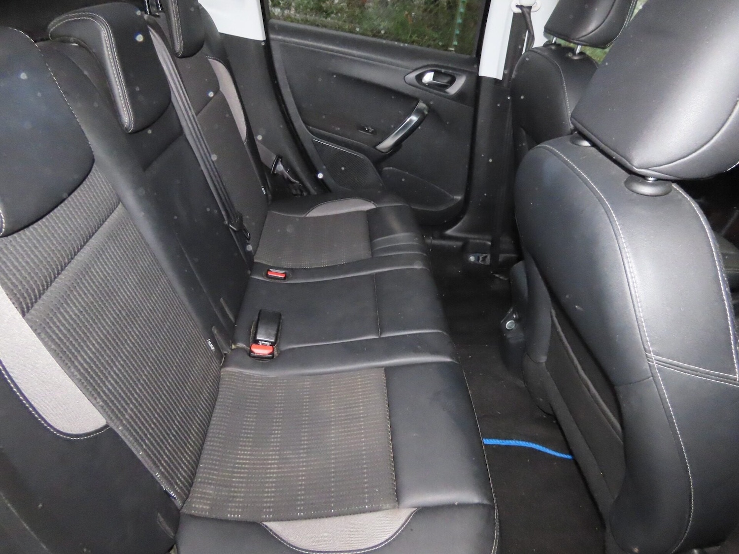 Used Peugeot 2008 2015 for sale - 77432726: Photo 8