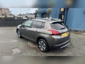 Used Peugeot 2008 2019 for sale - 77490821: Photo