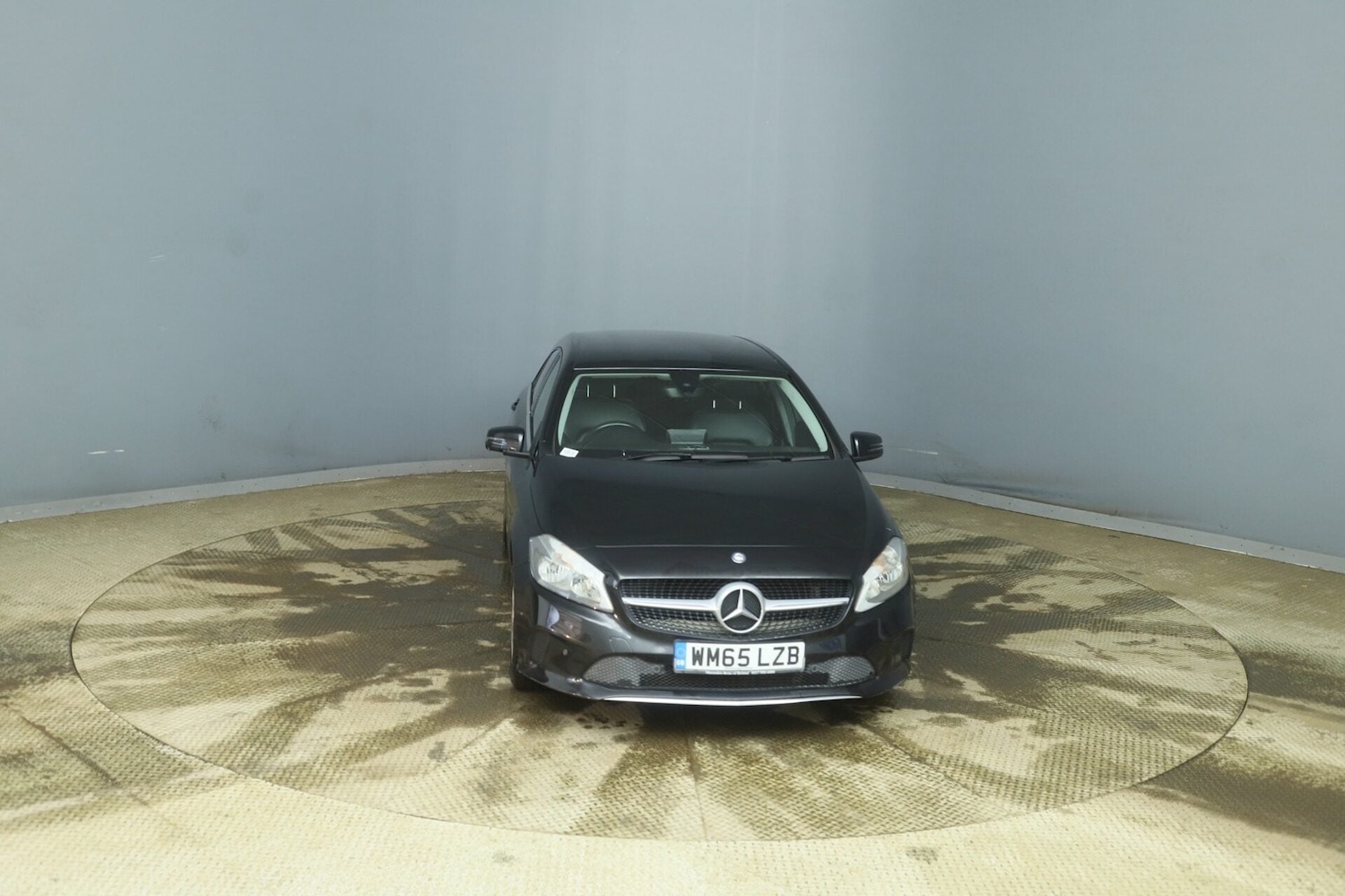 Used Mercedes-Benz A-Class 2016 for sale - 77517632: Photo 2