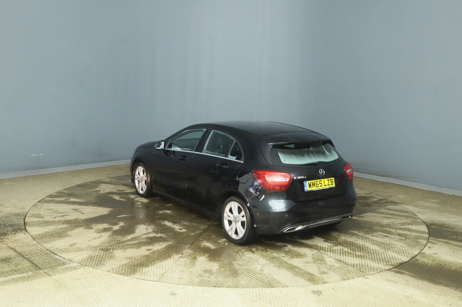 Used Mercedes-Benz A-Class 2016 for sale - 77517632: Photo 5