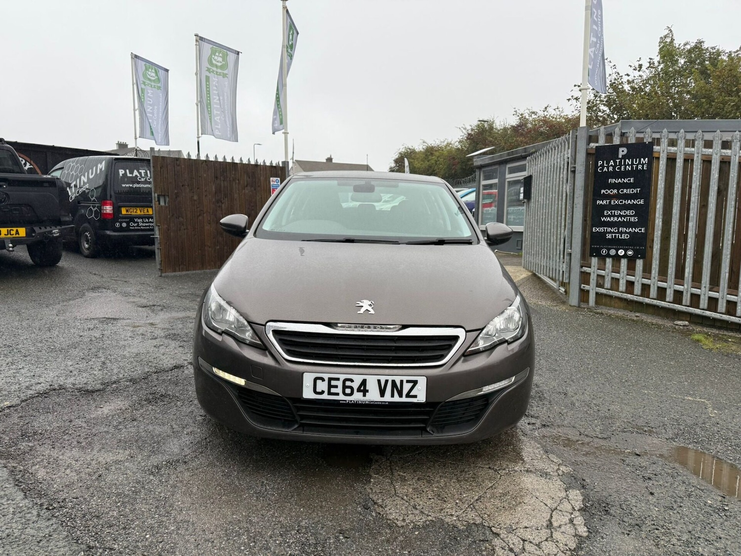 Used Peugeot 308 2014 for sale - 77764161: Photo 2