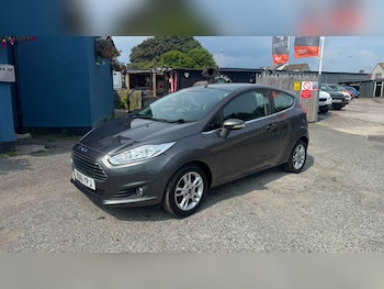 Used Ford Fiesta 2016 for sale - 79285706: Photo