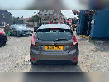 Used Ford Fiesta 2016 for sale - 79285706: Photo