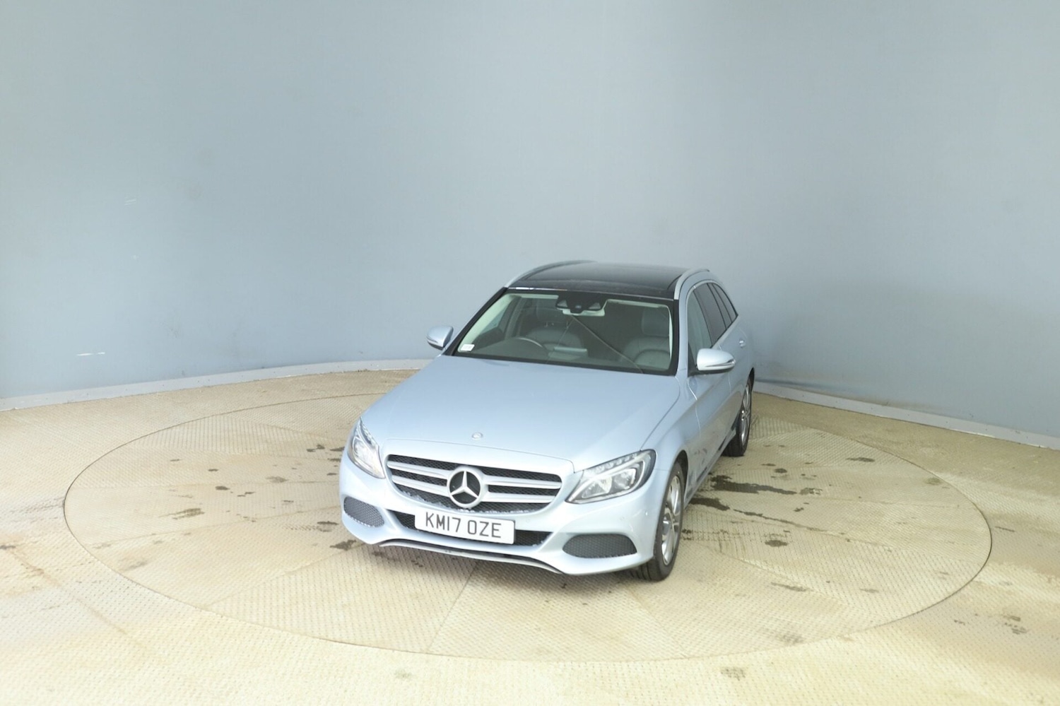 Used Mercedes-Benz C Class 2017 for sale - 77831849: Photo 3