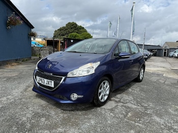 Used Peugeot 208 2014 for sale - 75426315: Photo