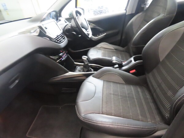 Used MINI Hatch 2015 for sale - 76207598: Photo 11