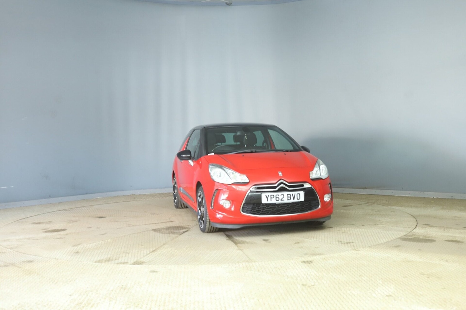 Used Citroen DS3 2012 for sale - 77831854: Photo 2