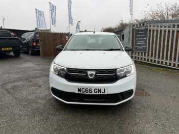 Used Dacia Sandero 2017 for sale - 73303292: Photo