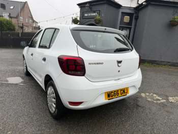 Used Dacia Sandero 2017 for sale - 73303292: Photo