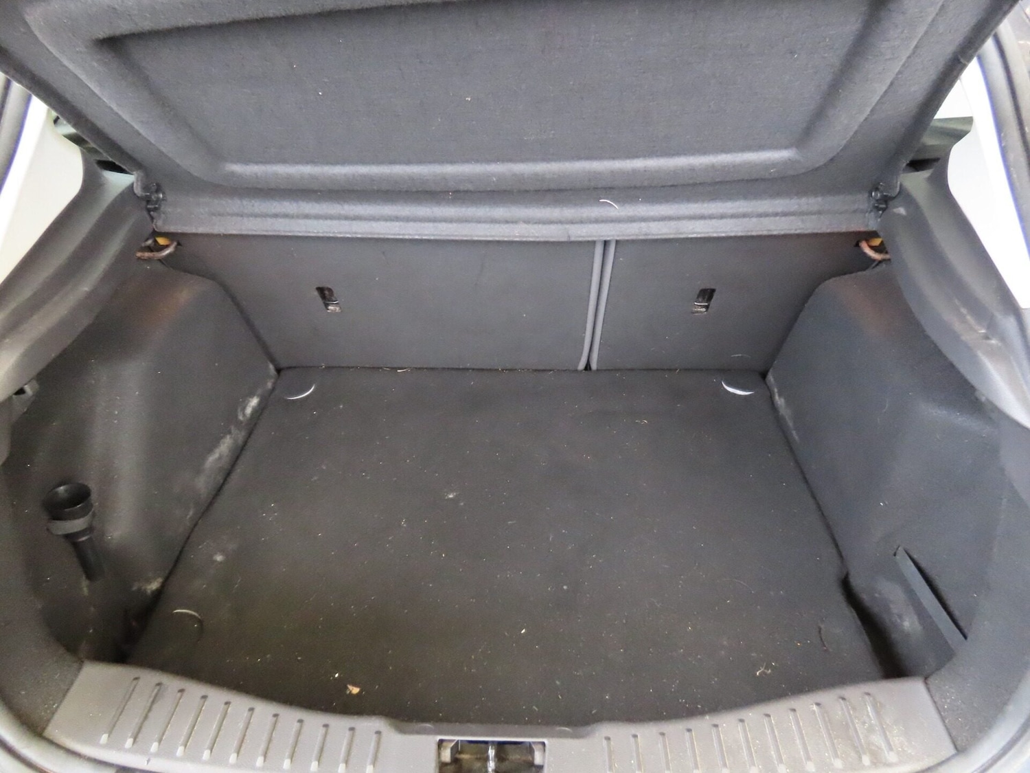 Used Ford Focus 2011 for sale - 77846676: Photo 9