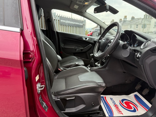 Used Ford Fiesta 2012 for sale - 75574747: Photo 6