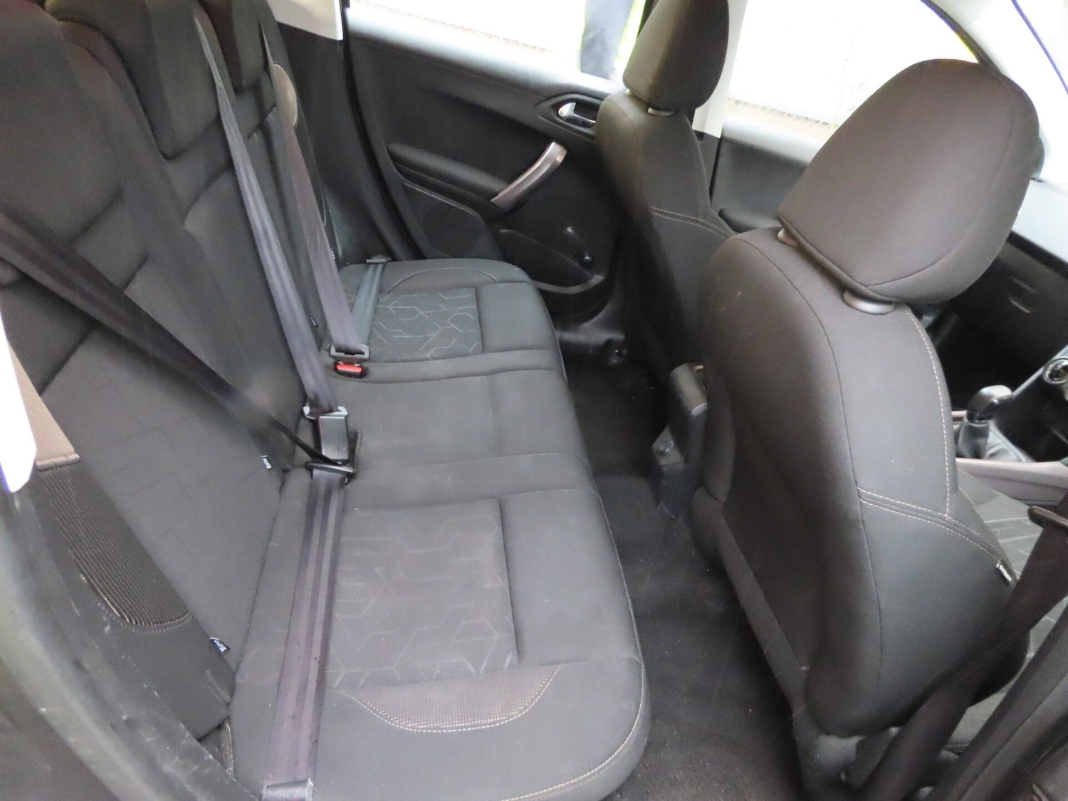 Used Peugeot 2008 2015 for sale - 77351322: Photo 8