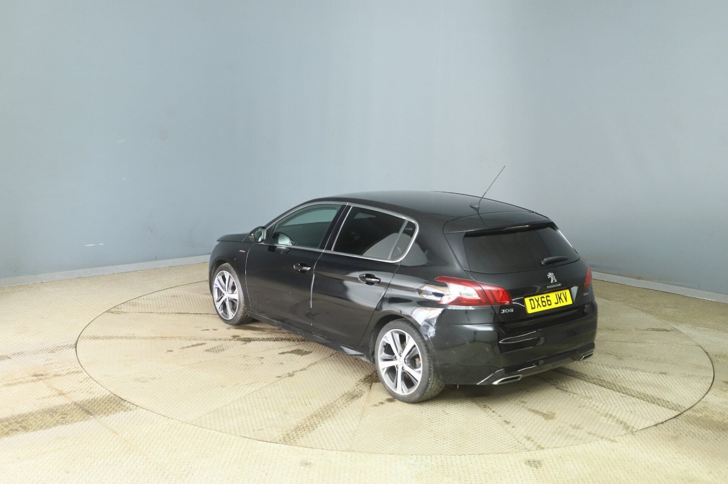 Used Peugeot 308 2016 for sale - 77932765: Photo 5