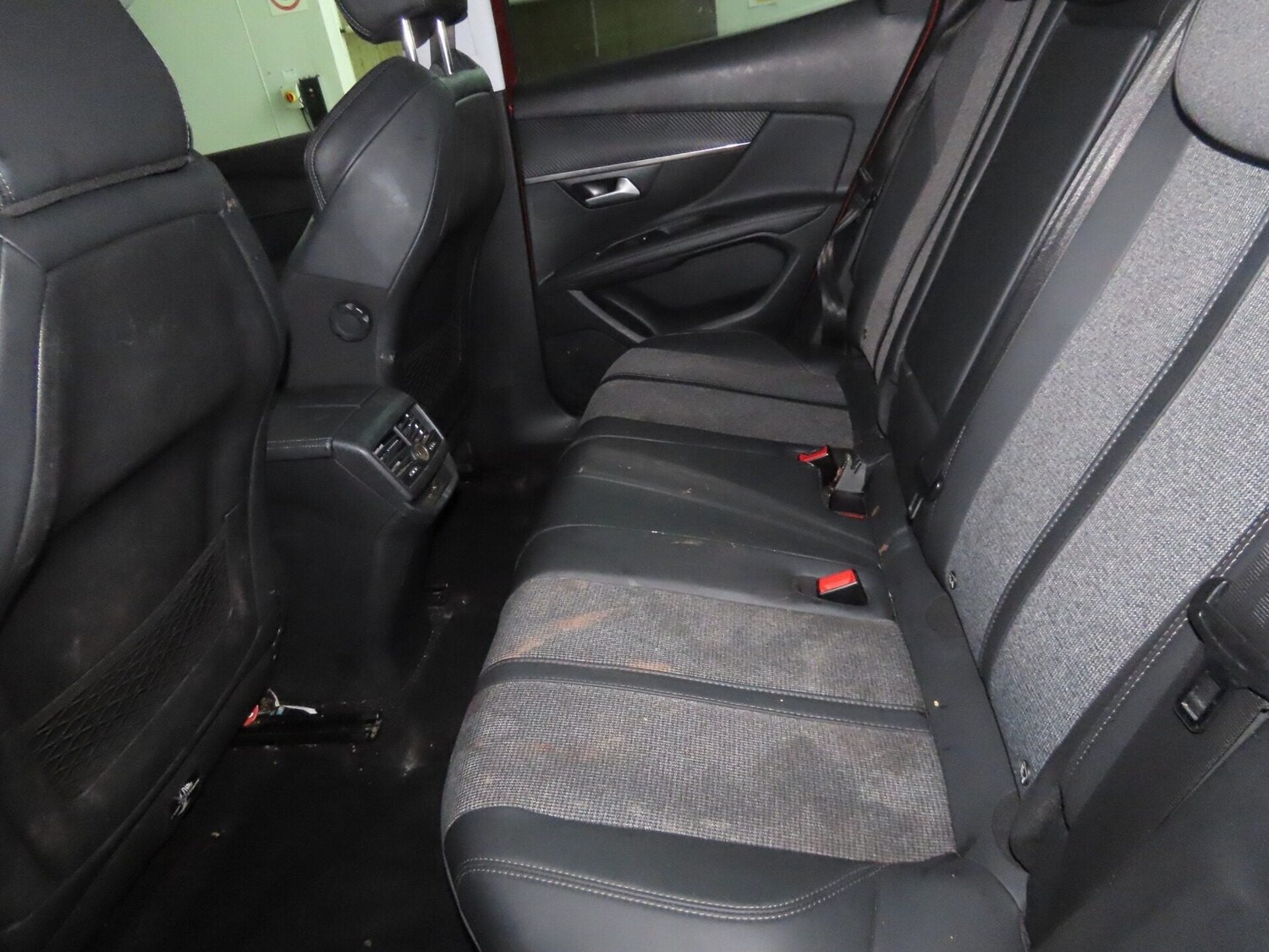 Used Peugeot 3008 2017 for sale - 77744434: Photo 7