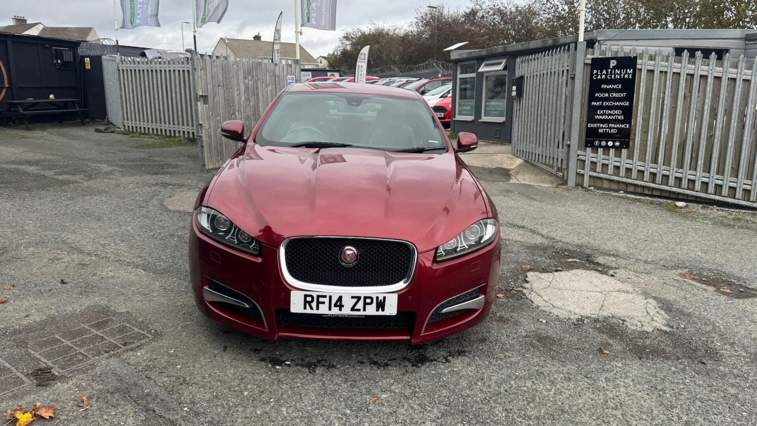 Used Jaguar XF 2014 for sale - 76365760: Photo 2
