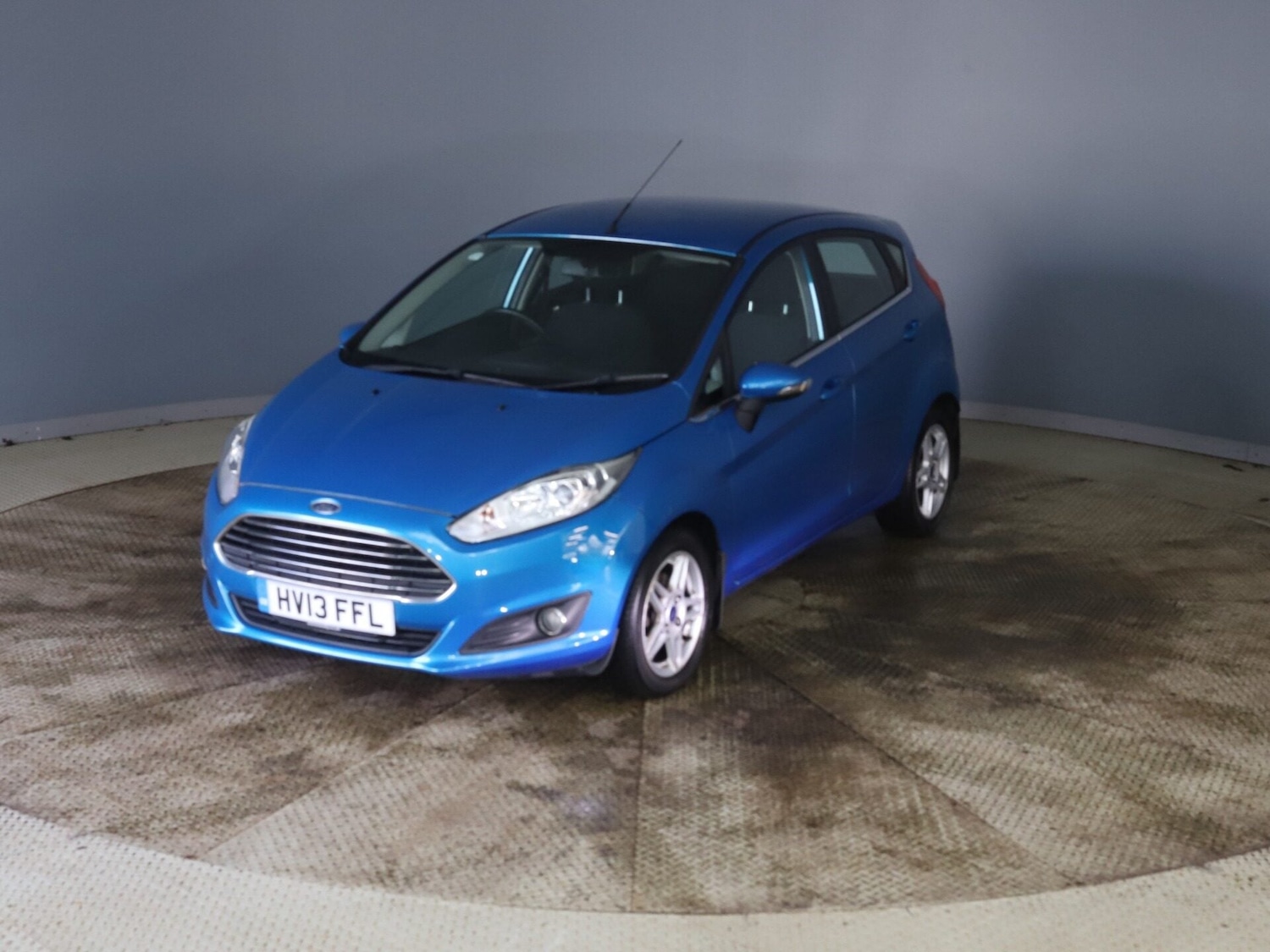Used Ford Fiesta 2013 for sale - 77324619: Photo 3