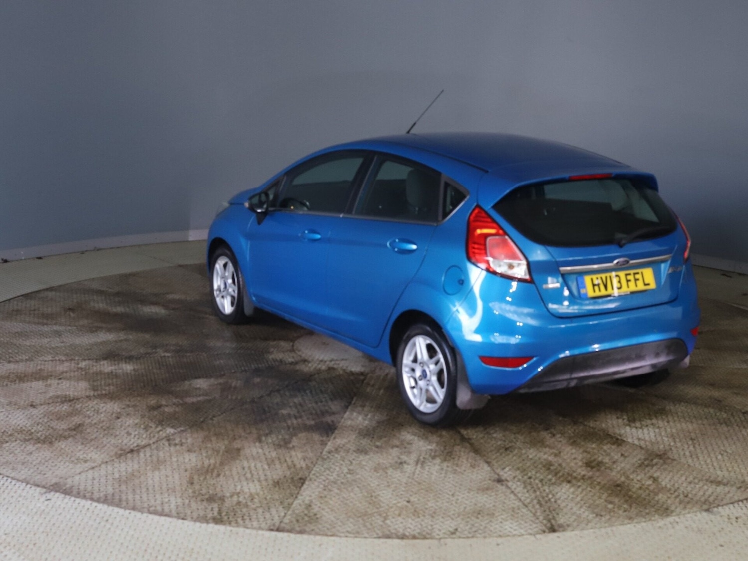 Used Ford Fiesta 2013 for sale - 77324619: Photo 5