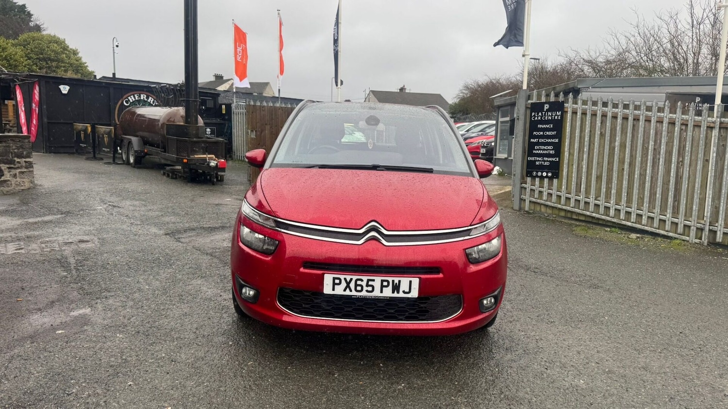 Used Citroen Grand C4 Picasso 2015 for sale - 77915553: Photo 2