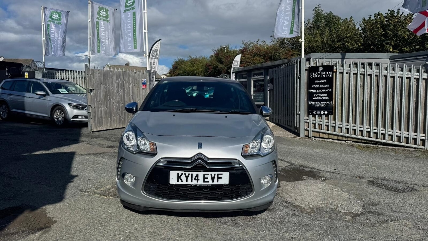 Used Citroen DS3 2014 for sale - 78080074: Photo 2