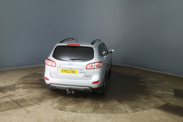 Used Hyundai Santa Fe 2012 for sale - 76207591: Photo 6