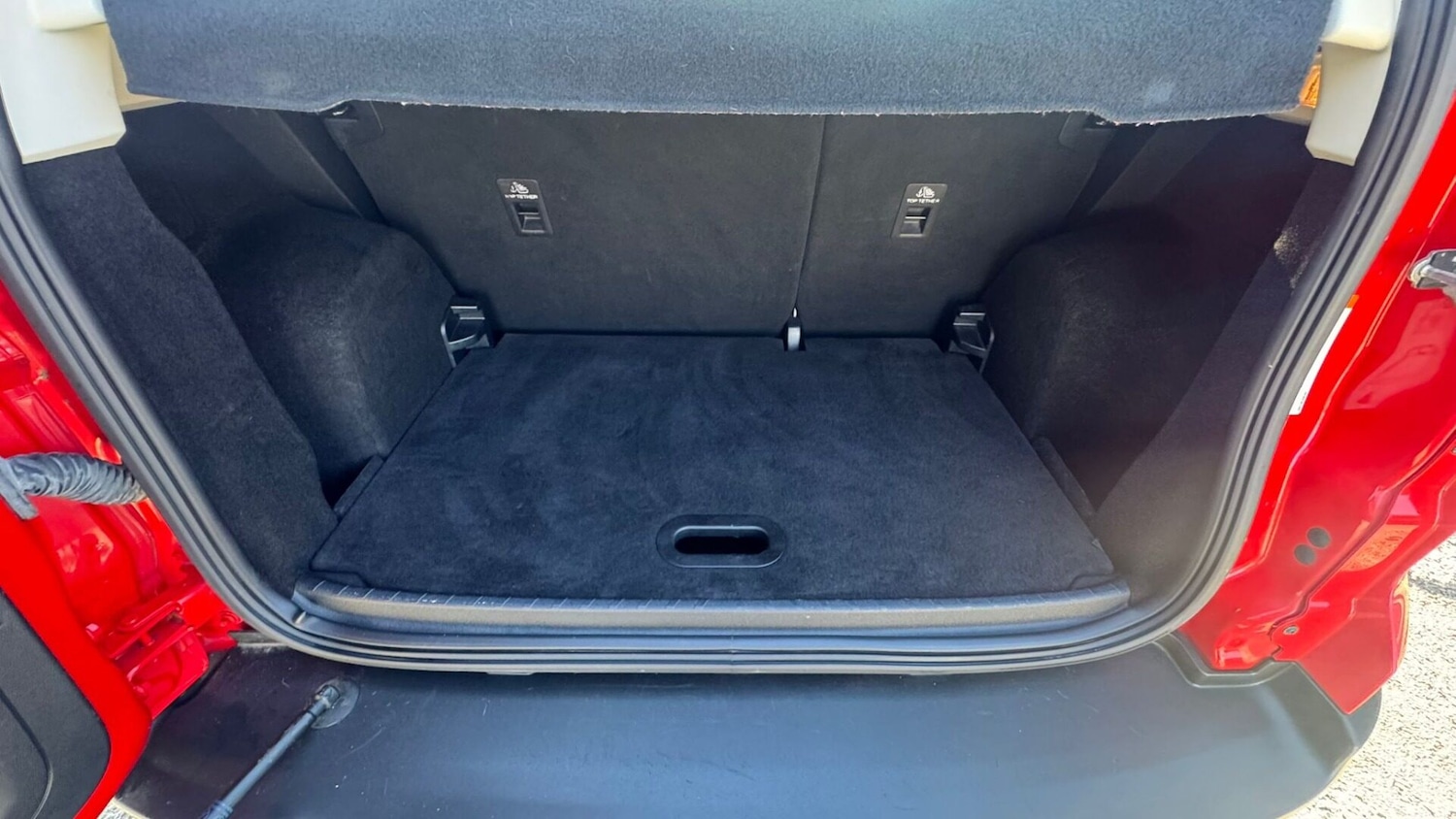 Used Ford Ecosport 2018 for sale - 76048810: Photo 6