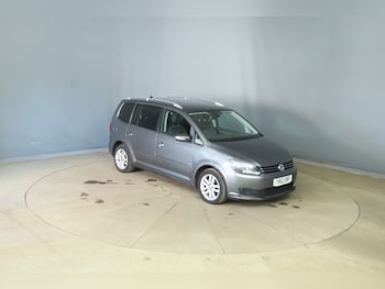 Used Volkswagen Touran 2012 for sale - 79218080: Photo