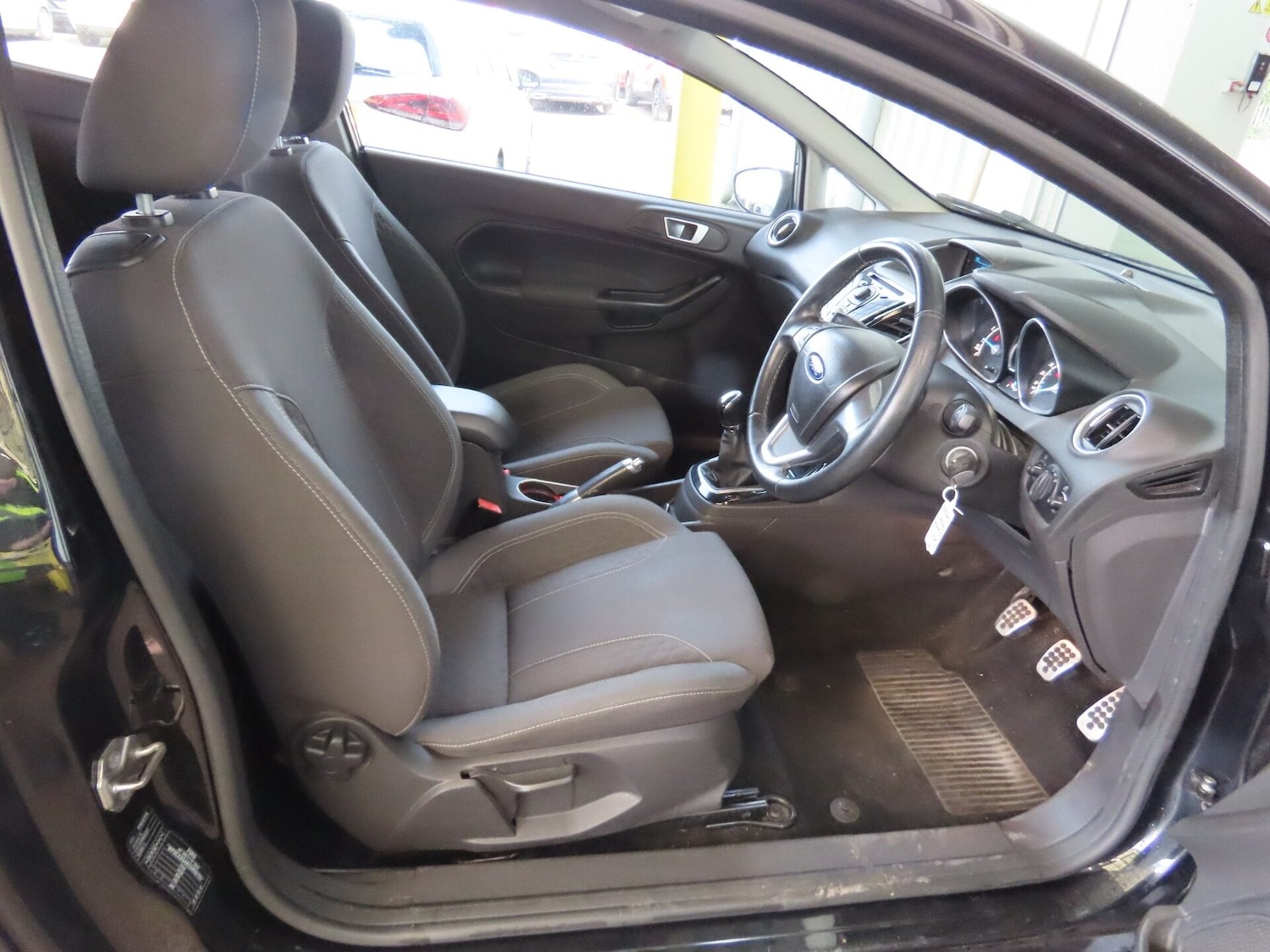 Used Ford Fiesta 2013 for sale - 77803294: Photo 10