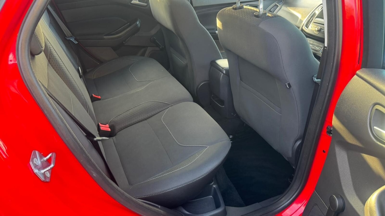 Used Ford Focus 2016 for sale - 77268653: Photo 8