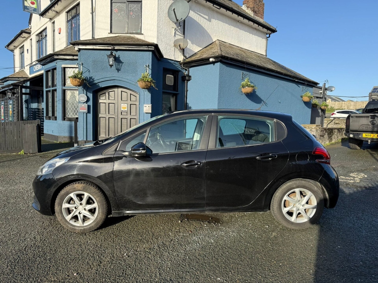 Used Peugeot 208 2015 for sale - 76794751: Photo 5