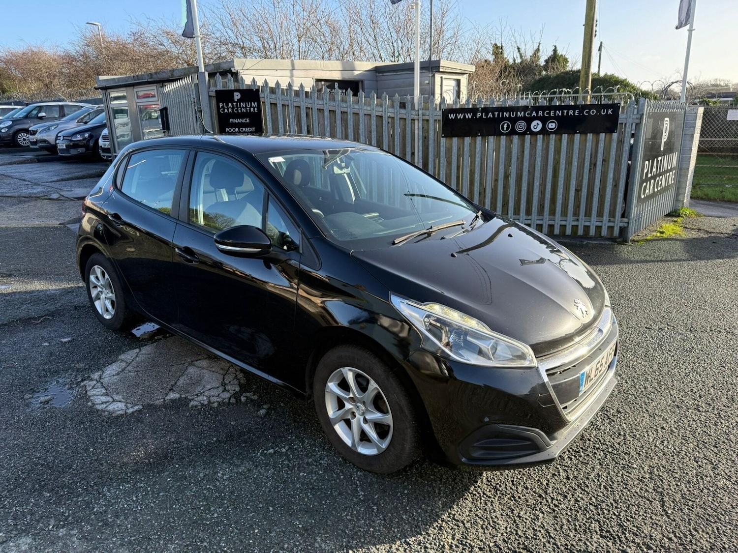 Used Peugeot 208 2015 for sale - 76794751: Photo 8
