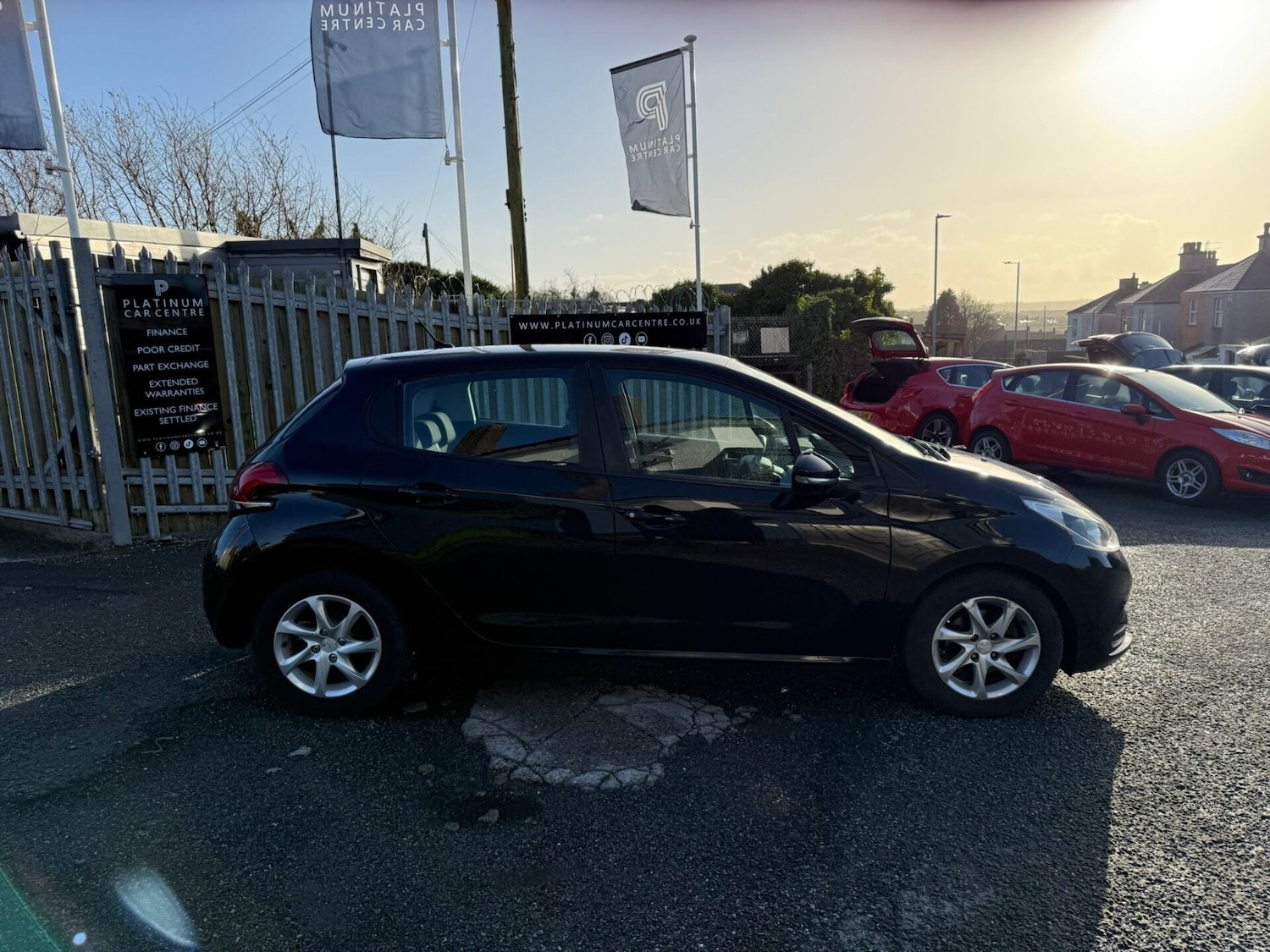 Used Peugeot 208 2015 for sale - 76794751: Photo 9