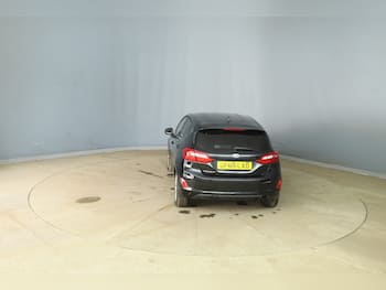 Used Ford Fiesta 2018 for sale - 79872117: Photo