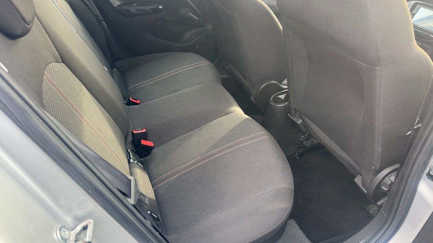 Used Vauxhall Corsa 2015 for sale - 77340673: Photo 8