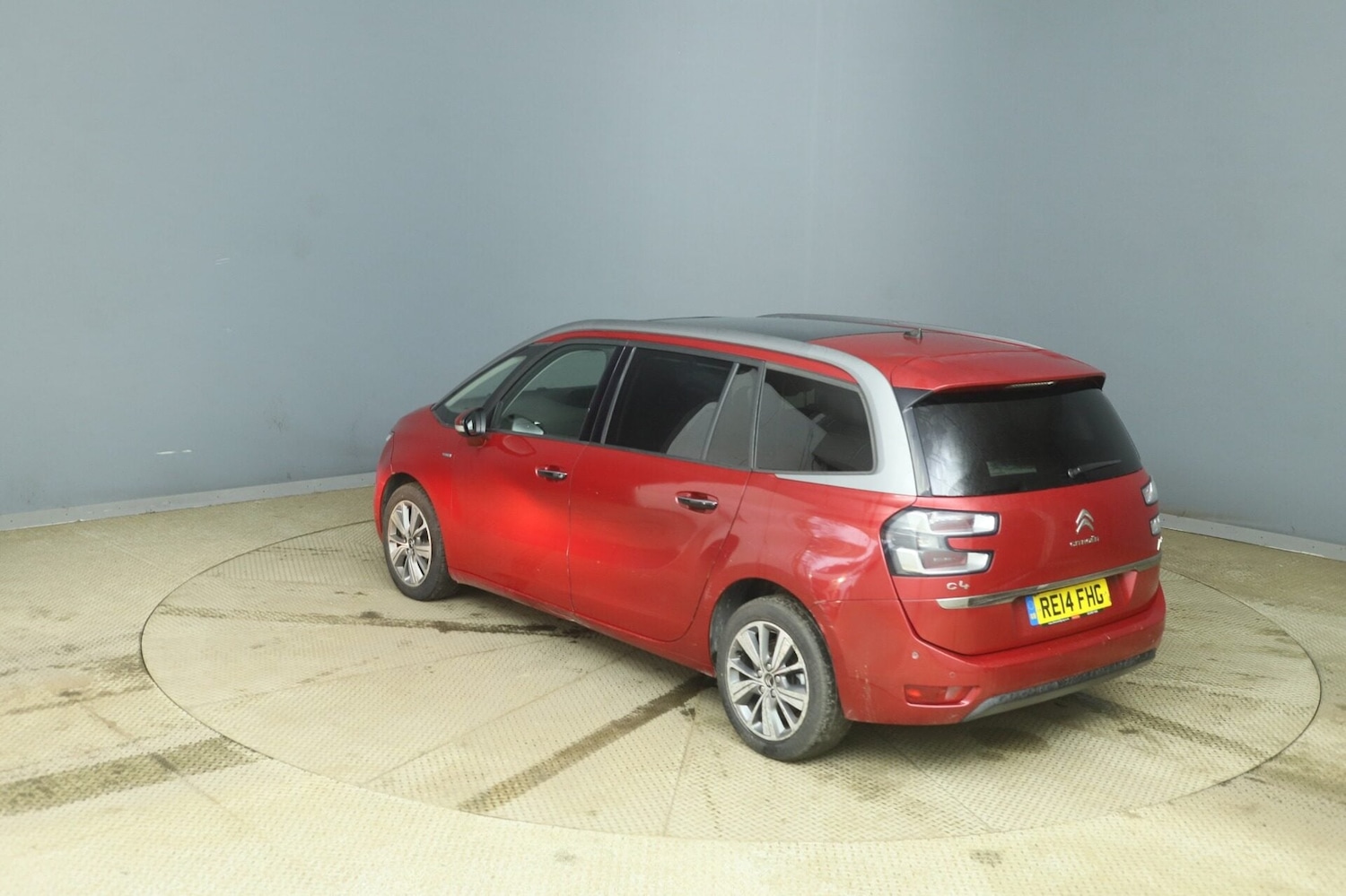 Used Citroen Grand C4 Picasso 2014 for sale - 77932774: Photo 5